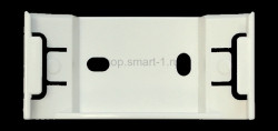 Настенное крепление  B.E.G. Wall bracket для пультов белое B.E.G.